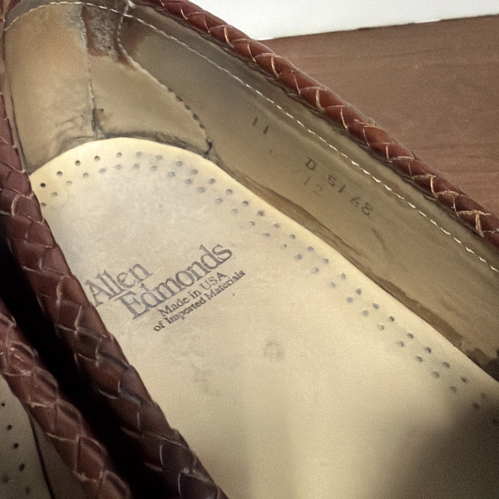 Allen Edmonds Tassel Loafers, Black And Brown Men's Size 11 D 5/68 - Picture 8 of 10